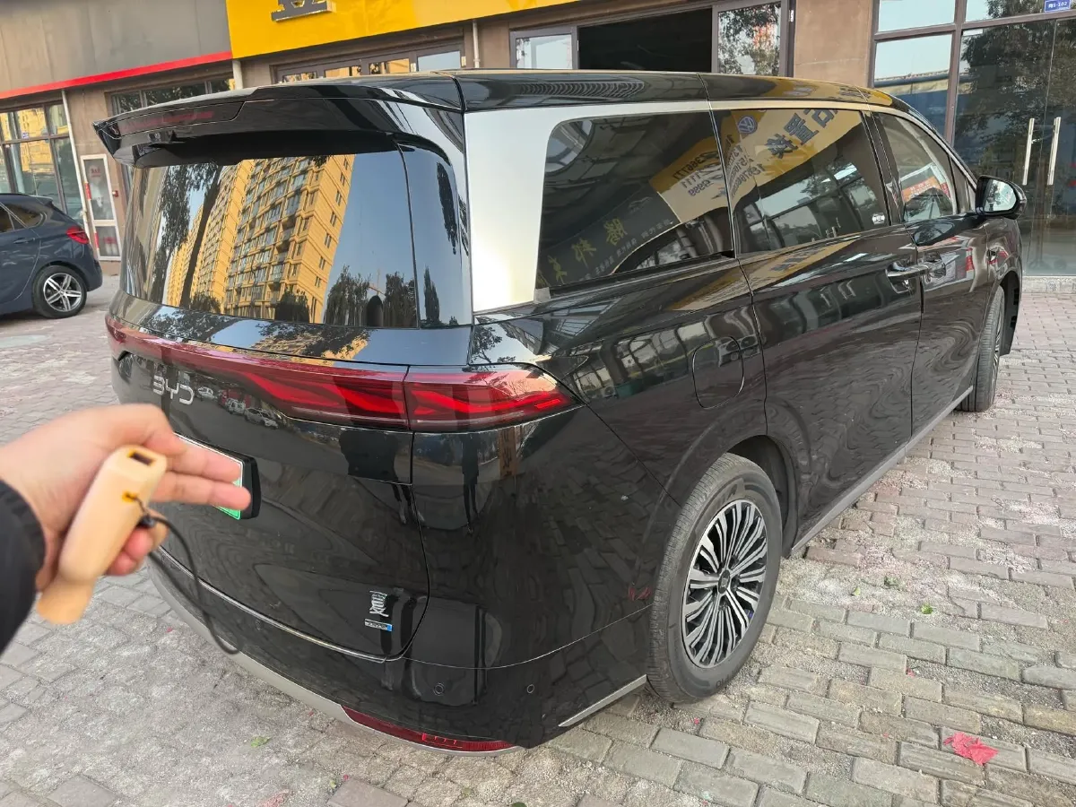 2025 BYD Xia 1.5T 156HP L4 E-CVT PHEV 20.39KWH,autocango,china used car exporter,china ev exporter,chinese used car exporter,chinese used ev exporter