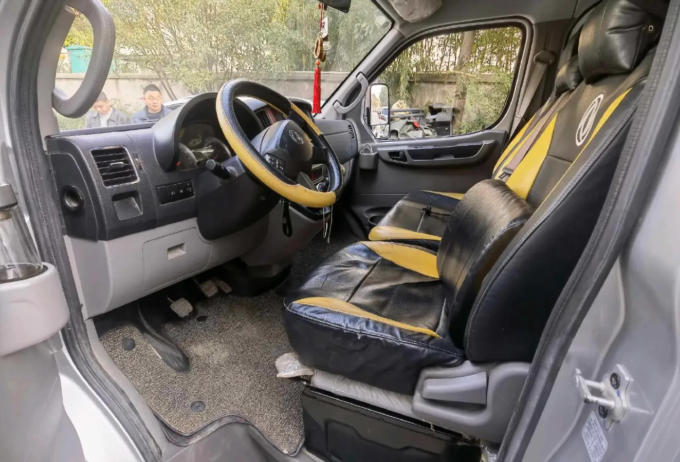 2021 DongFeng DFAC YuFeng 2.3T 136HP L4 6MT,autocango,china used car exporter,china ev exporter,chinese used car exporter,chinese used ev exporter