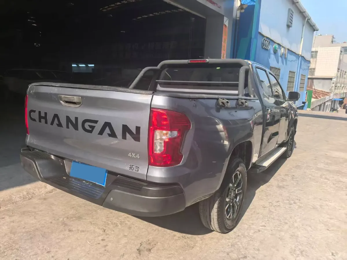 2023 ChangAn LanTuoZhe 2.0T 233HP L4 8AT,autocango,china used car exporter,china ev exporter,chinese used car exporter,chinese used ev exporter