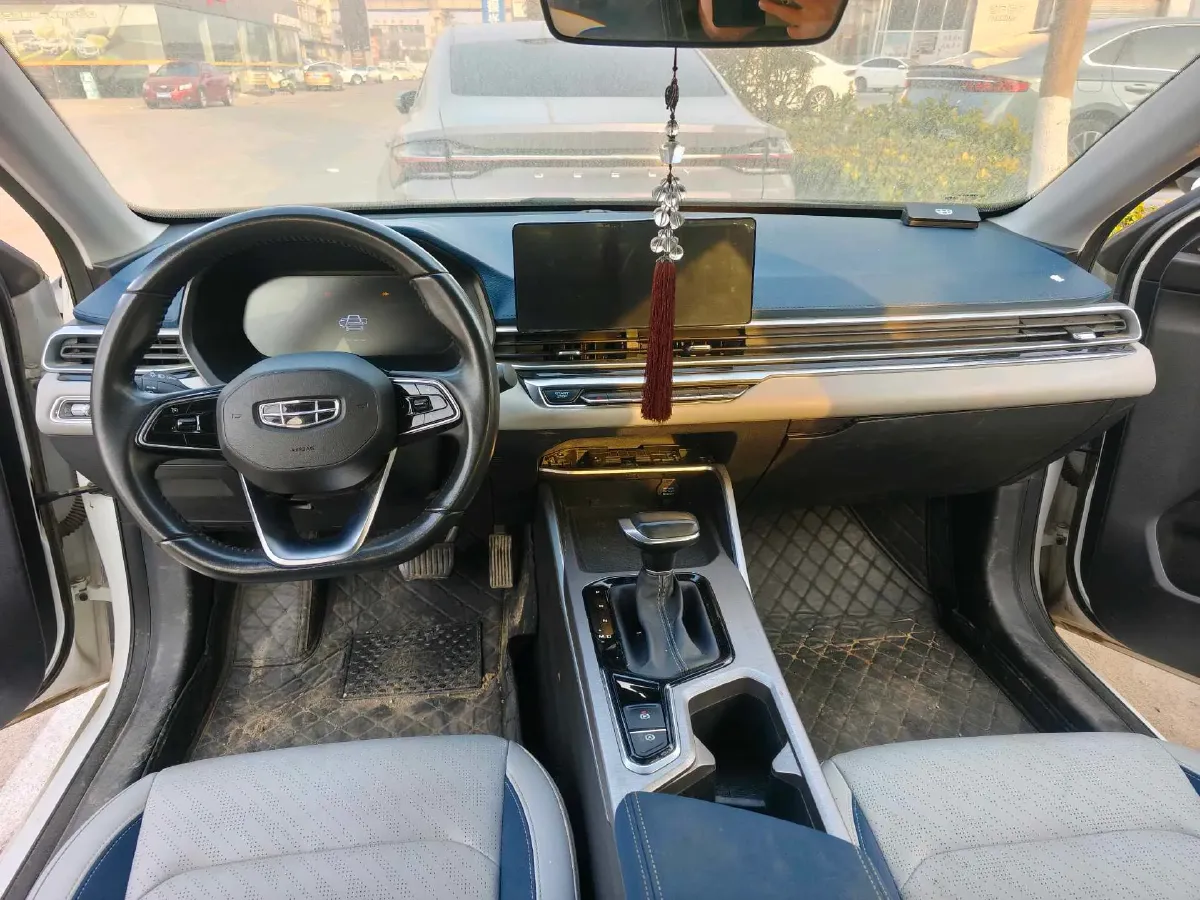 2022 Geely Emgrand 1.5L 114HP L4 CVT,autocango,china used car exporter,china ev exporter,chinese used car exporter,chinese used ev exporter