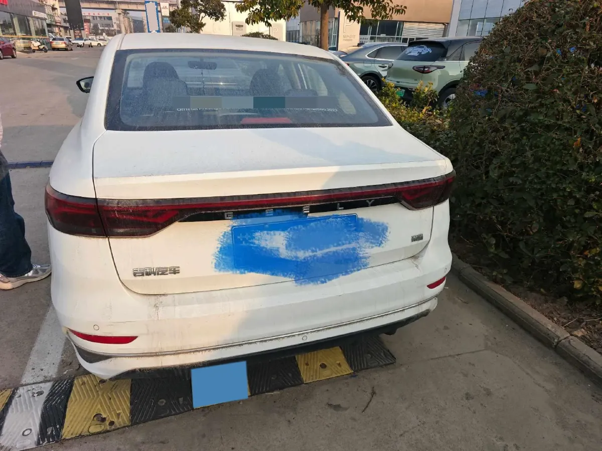 2022 Geely Emgrand 1.5L 114HP L4 CVT,autocango,china used car exporter,china ev exporter,chinese used car exporter,chinese used ev exporter