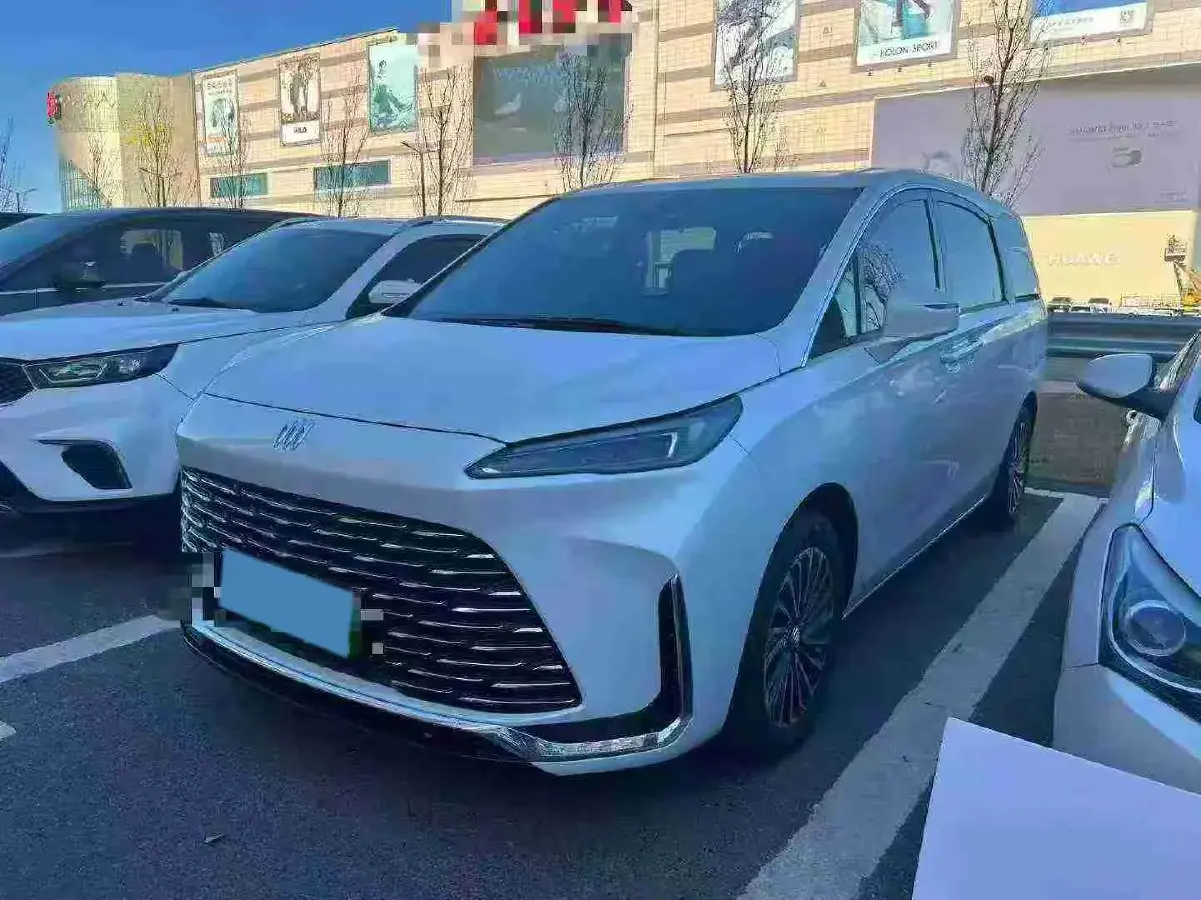 2025 Buick GL8 1.5T 180HP L4 2DHT PHEV