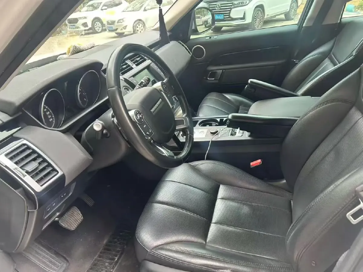 2017 Land Rover Discovery 3.0T 340HP V6 8AT,autocango,china used car exporter,china ev exporter,chinese used car exporter,chinese used ev exporter