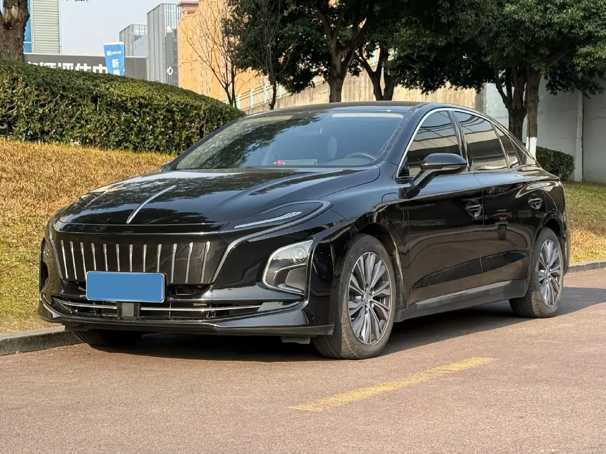 2023 HongQi E-QM5 BEV 74.9KWH