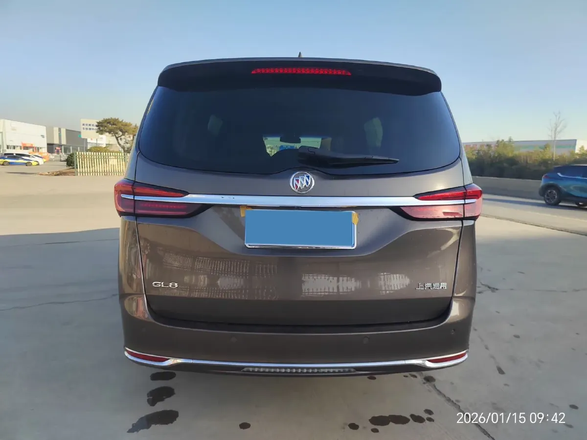 2023 Buick GL8 2.0T 237HP L4 9AT,autocango,china used car exporter,china ev exporter,chinese used car exporter,chinese used ev exporter