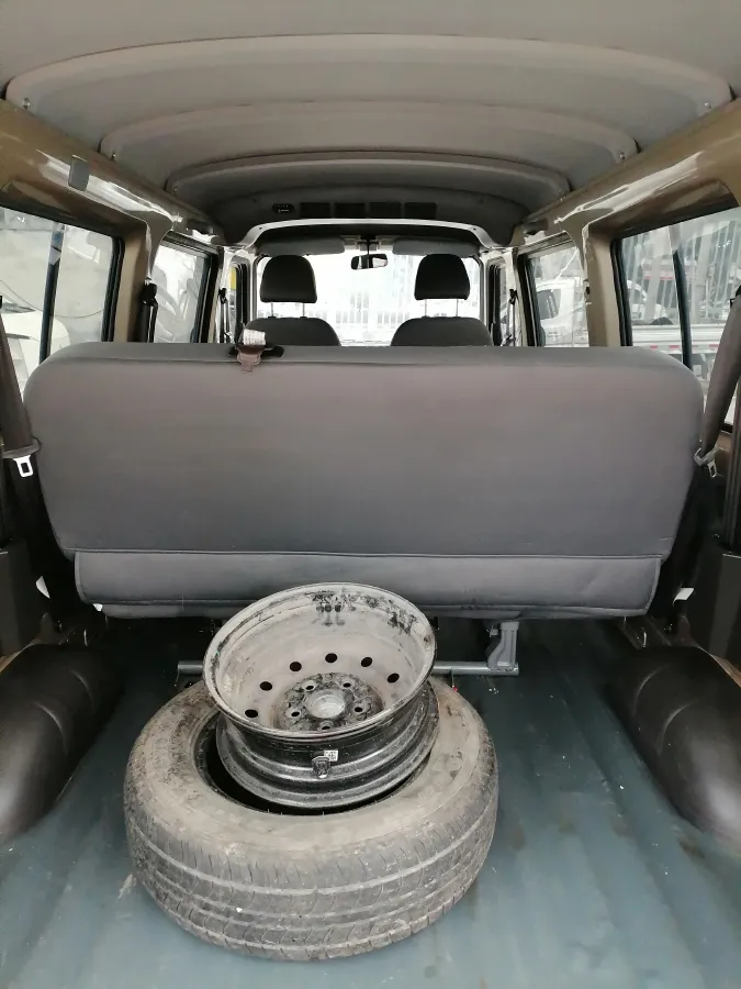 2022 WuLing RongGuang Mini Truck EV BEV 41.5KWH,autocango,china used car exporter,china ev exporter,chinese used car exporter,chinese used ev exporter