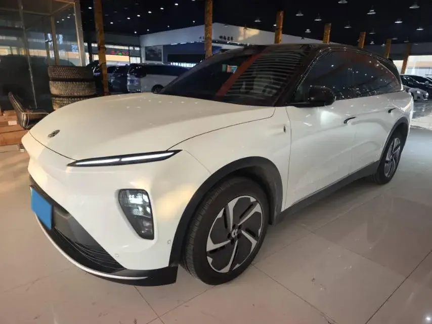 2024 NIO ES8 BEV 75KWH
