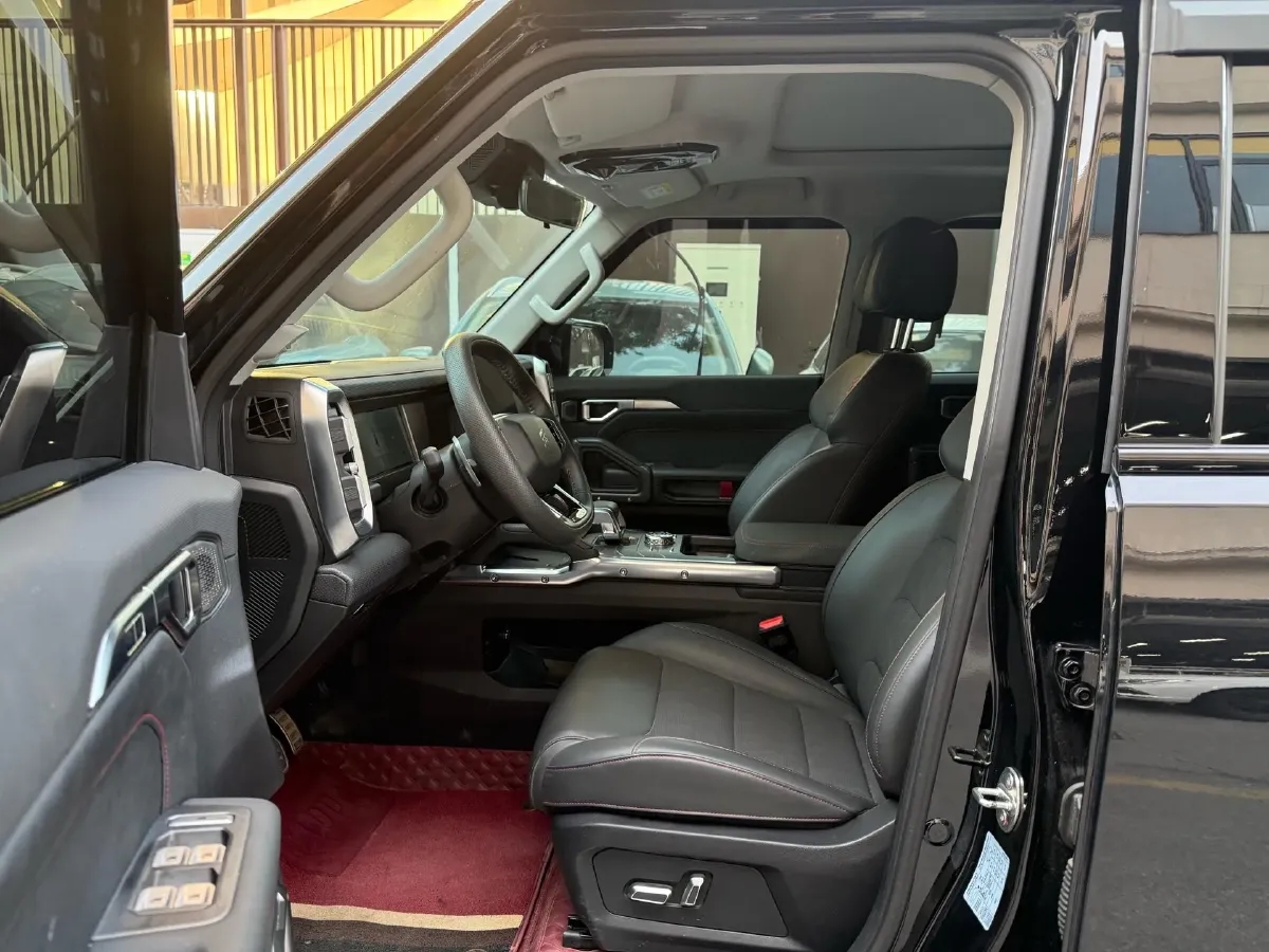 2023 Jetour Traveller 2.0T 254HP L4 7DCT,autocango,china used car exporter,china ev exporter,chinese used car exporter,chinese used ev exporter