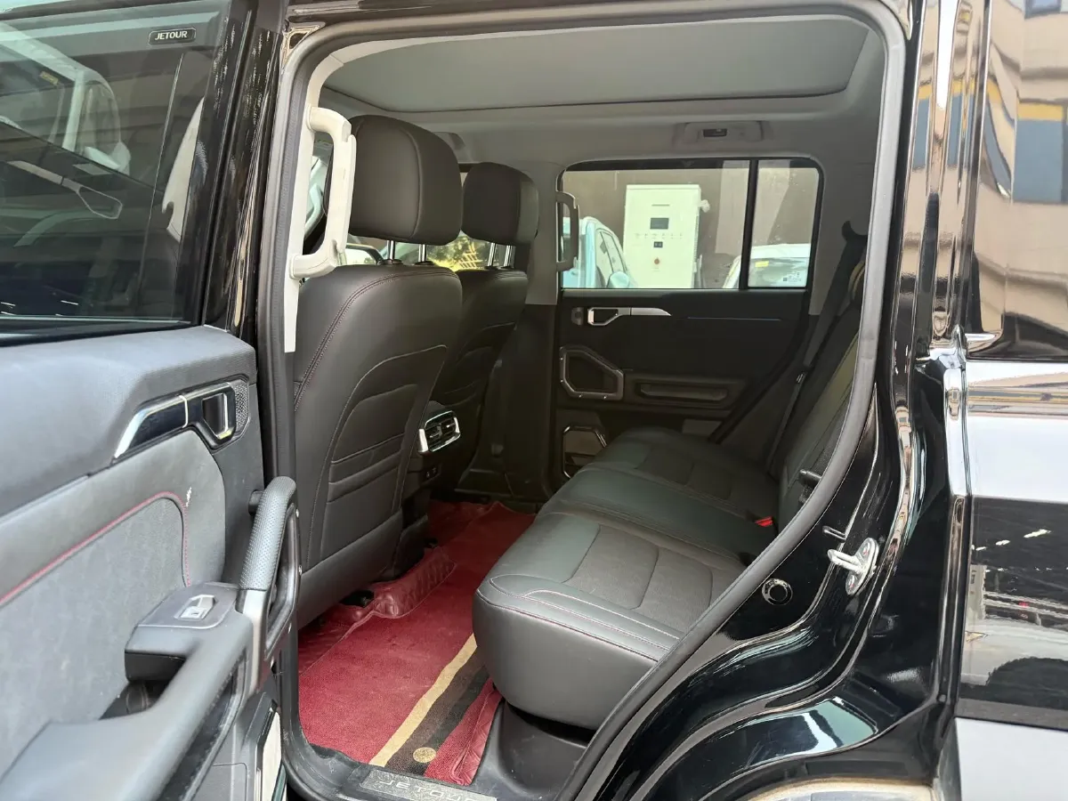 2023 Jetour Traveller 2.0T 254HP L4 7DCT,autocango,china used car exporter,china ev exporter,chinese used car exporter,chinese used ev exporter