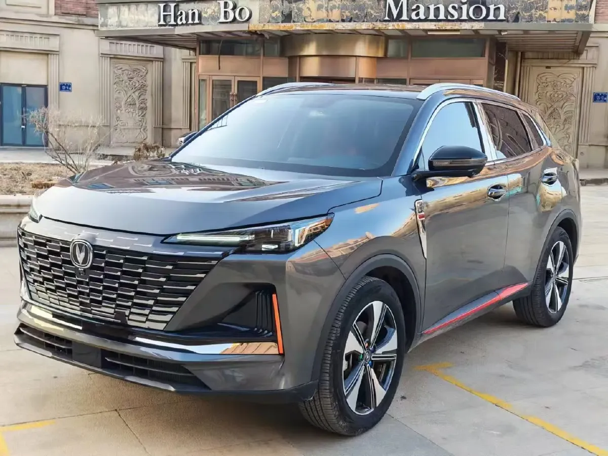 2022 ChangAn CS55 Plus 1.5T 180HP L4 7DCT,autocango,china used car exporter,china ev exporter,chinese used car exporter,chinese used ev exporter