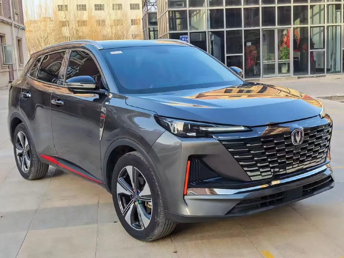2022 ChangAn CS55 Plus 1.5T 180HP L4 7DCT,autocango,china used car exporter,china ev exporter,chinese used car exporter,chinese used ev exporter