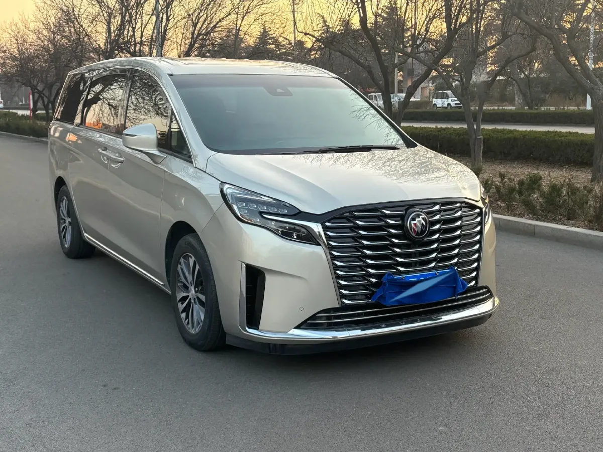 2023 Buick GL8 2.0T 237HP L4 9AT,autocango,china used car exporter,china ev exporter,chinese used car exporter,chinese used ev exporter
