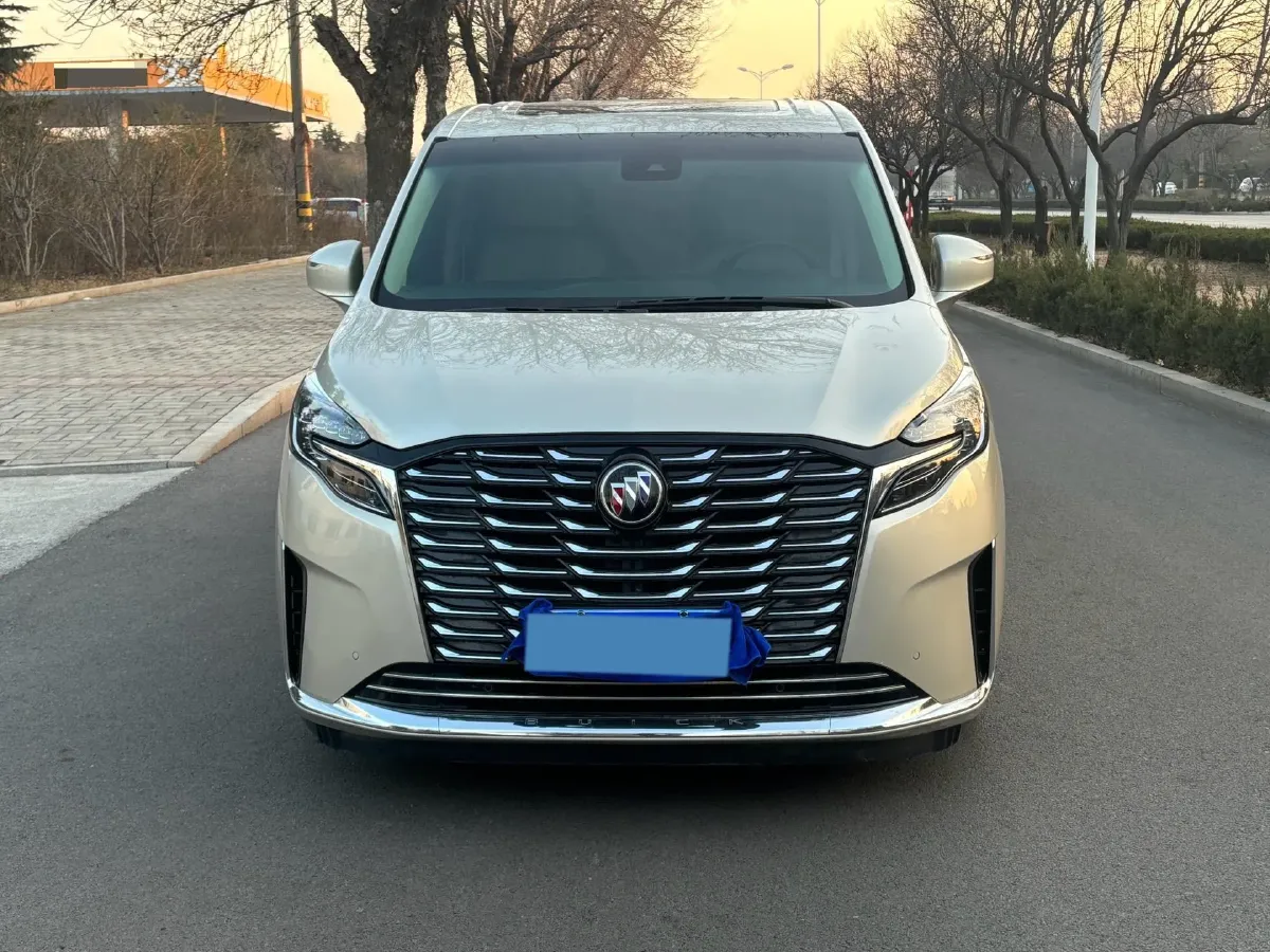 2023 Buick GL8 2.0T 237HP L4 9AT,autocango,china used car exporter,china ev exporter,chinese used car exporter,chinese used ev exporter