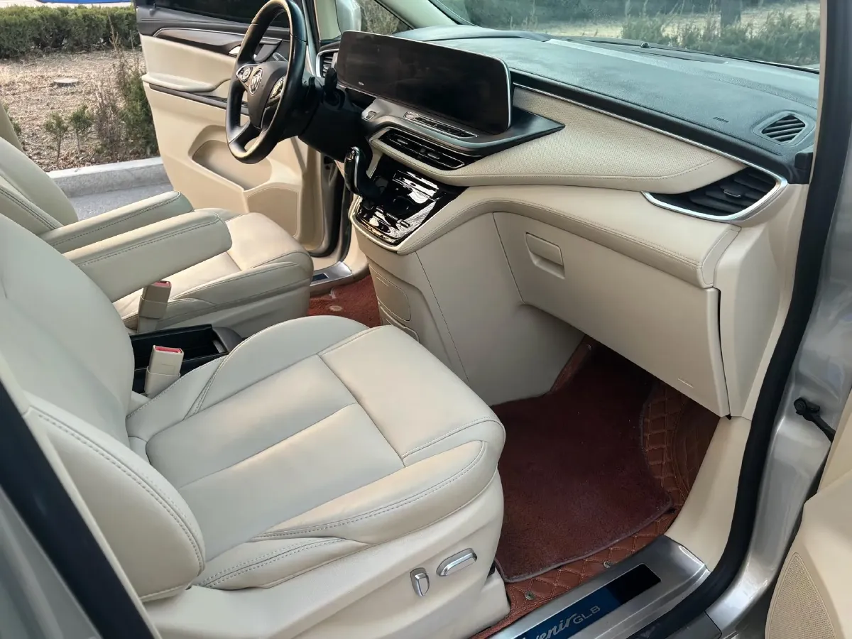 2023 Buick GL8 2.0T 237HP L4 9AT,autocango,china used car exporter,china ev exporter,chinese used car exporter,chinese used ev exporter