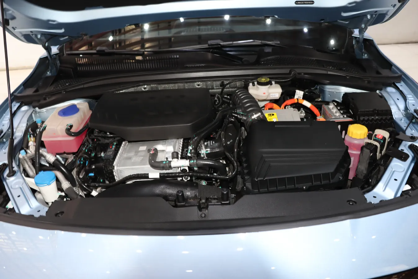 2024 Fulwin FulwinA8 1.5T 156HP L4 1DHT PHEV 18.3KWH,autocango,china used car exporter,china ev exporter,chinese used car exporter,chinese used ev exporter