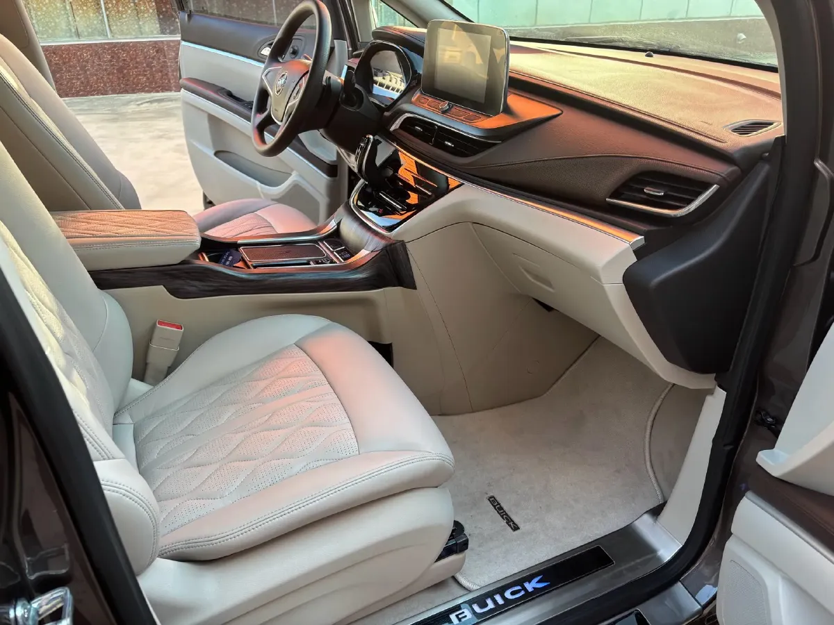 2021 Buick GL8 2.0T 237HP L4 9AT,autocango,china used car exporter,china ev exporter,chinese used car exporter,chinese used ev exporter