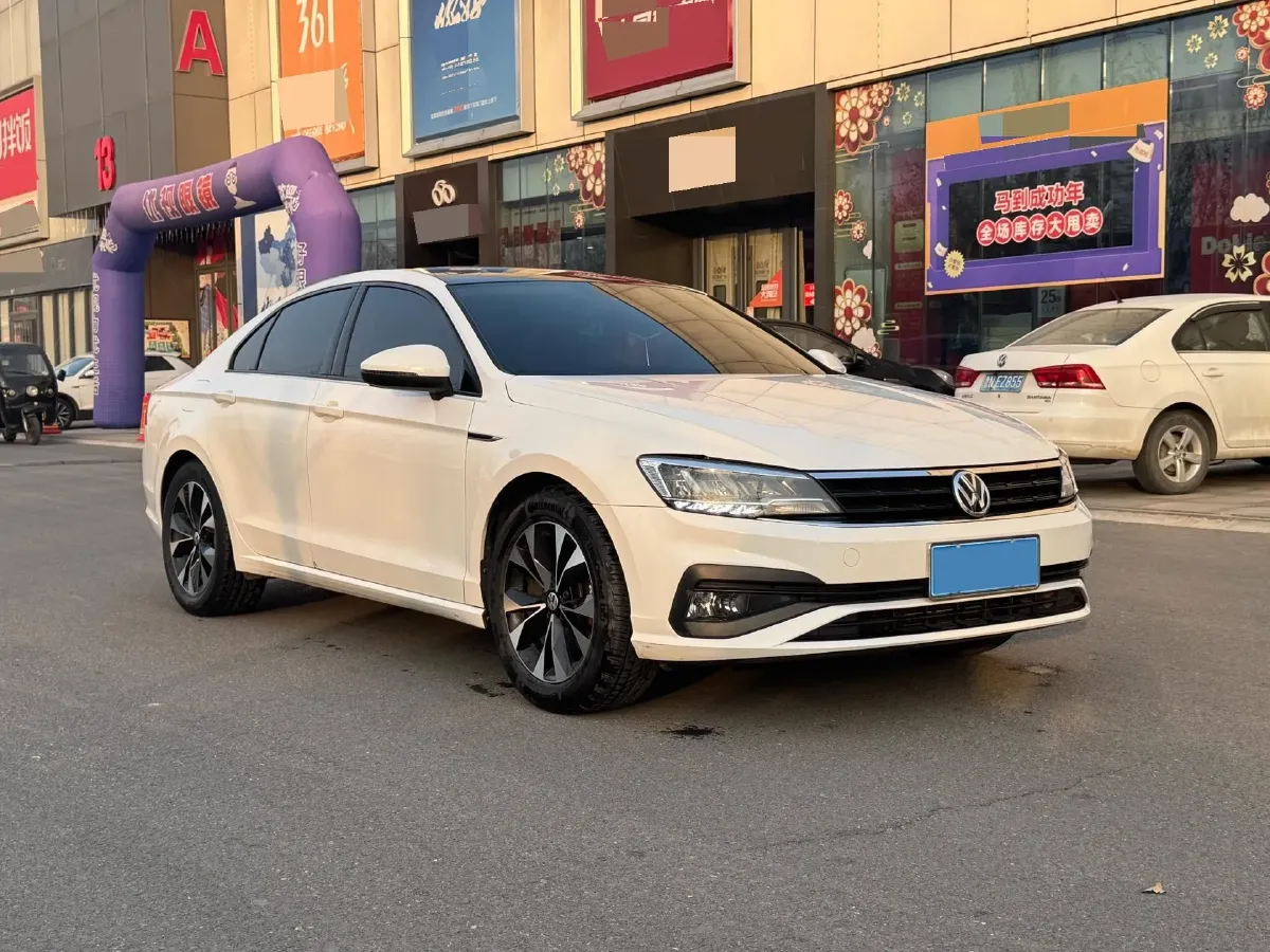 2019 Volkswagen T-Cross 1.4T 150HP L4 7DCT,autocango,china used car exporter,china ev exporter,chinese used car exporter,chinese used ev exporter