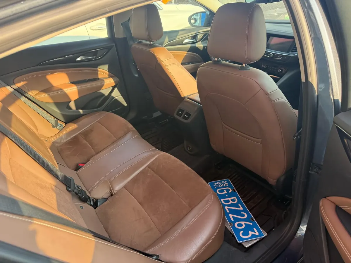 2019 Buick Regal 1.5T 170HP L4 9AT,autocango,china used car exporter,china ev exporter,chinese used car exporter,chinese used ev exporter