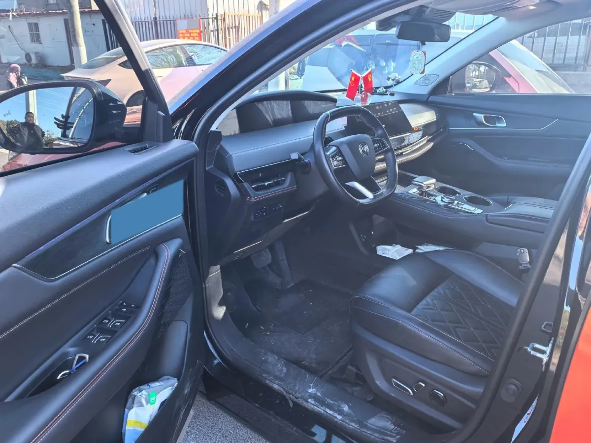 2021 ChangAn UNI-K 2.0T 233HP L4 8AT,autocango,china used car exporter,china ev exporter,chinese used car exporter,chinese used ev exporter