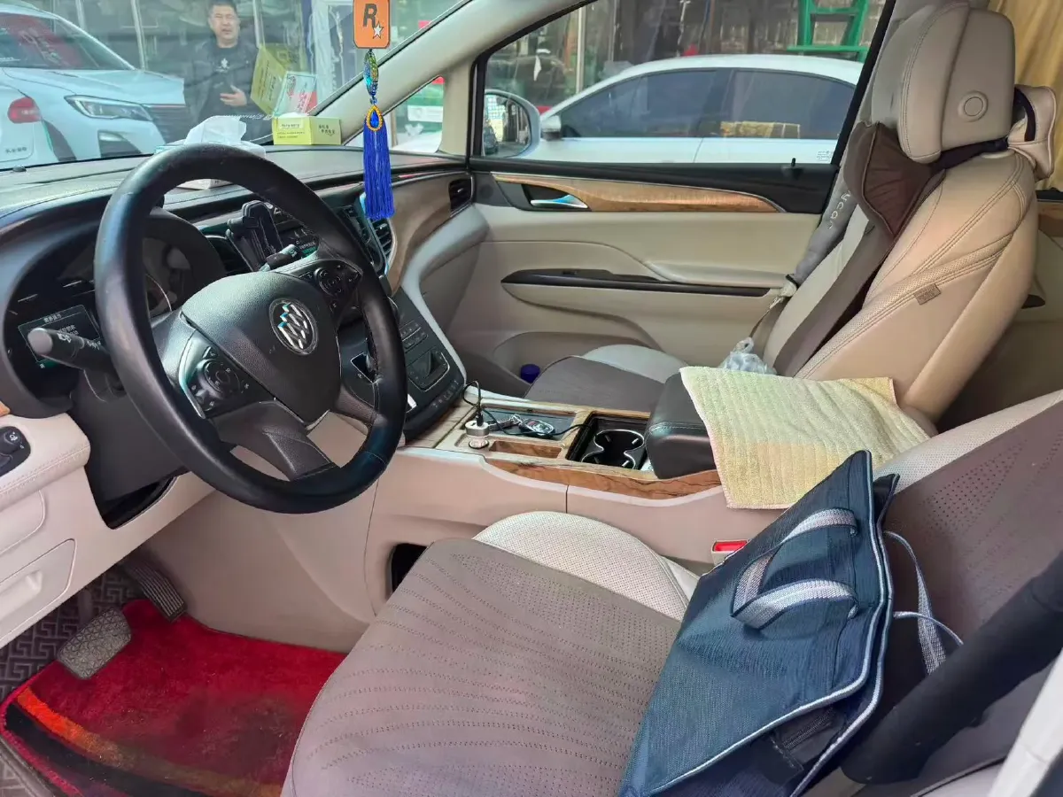 2018 Buick GL8 2.0T 260HP L4 6AT,autocango,china used car exporter,china ev exporter,chinese used car exporter,chinese used ev exporter