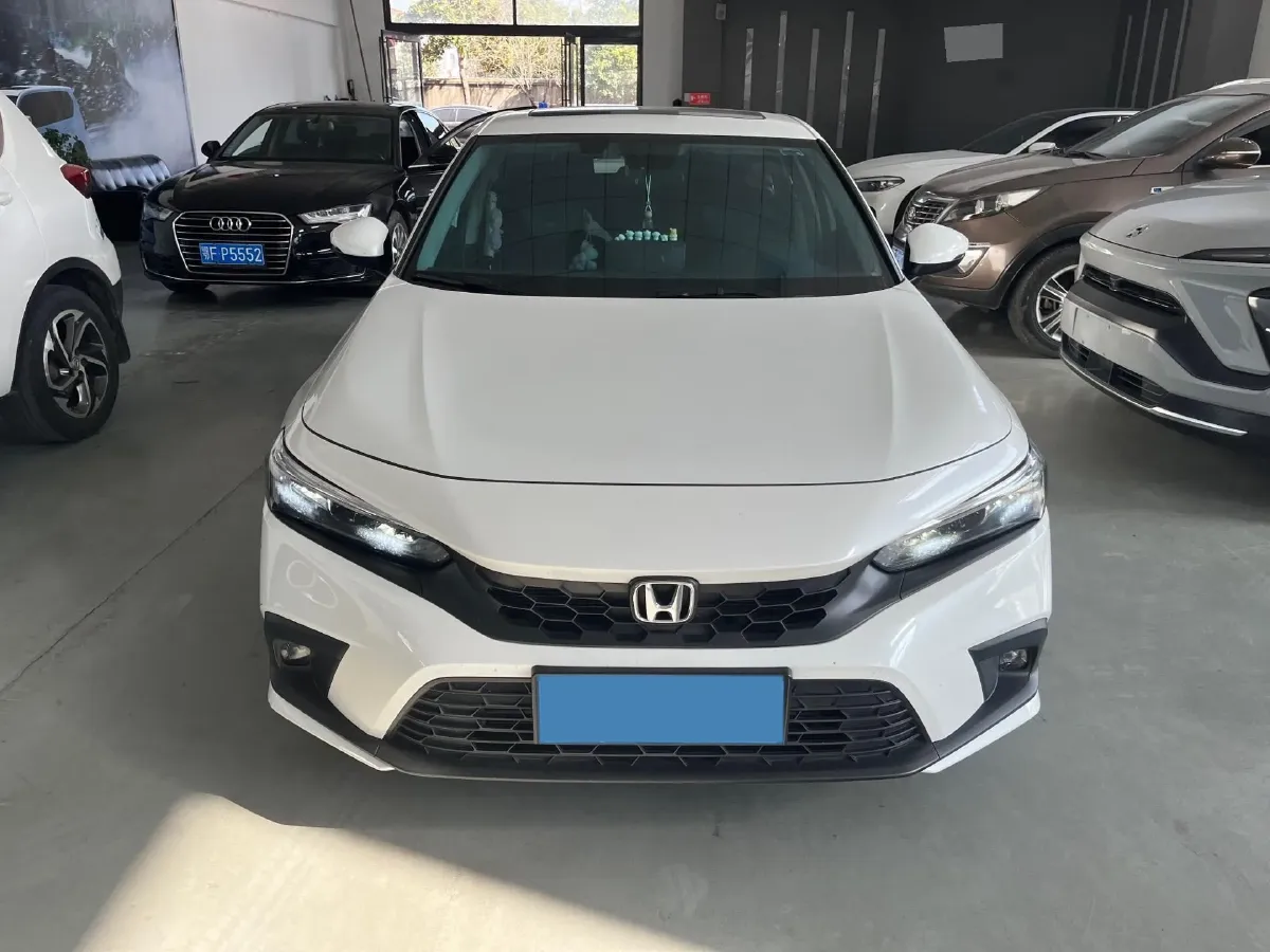 2023 Honda Civic 1.5T 182HP L4 CVT,autocango,china used car exporter,china ev exporter,chinese used car exporter,chinese used ev exporter