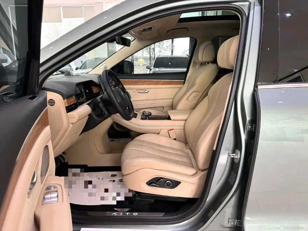 2022 Volvo S60 2.0T 197HP L4 8AT,autocango,china used car exporter,china ev exporter,chinese used car exporter,chinese used ev exporter