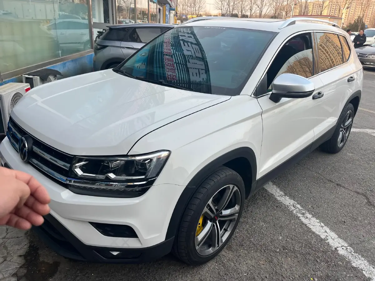 2021 Volkswagen Tharu 1.4T 150HP L4 7DCT