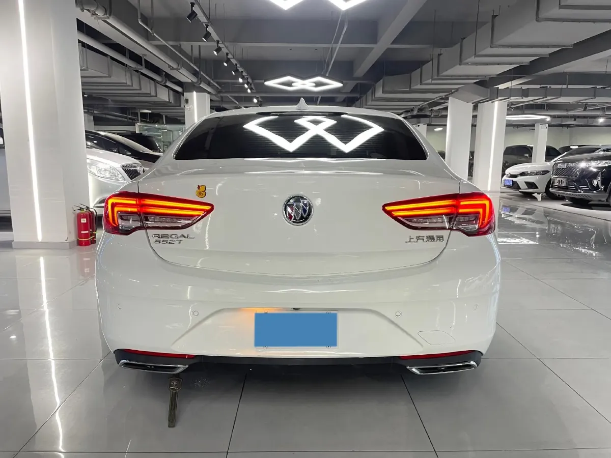 2020 Buick Regal 1.5T 169HP L4 9AT,autocango,china used car exporter,china ev exporter,chinese used car exporter,chinese used ev exporter