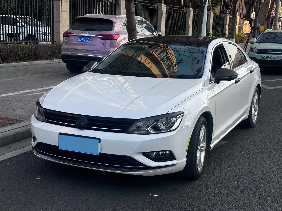 2018 Volkswagen Lamando 1.4T 150HP L4 7DCT