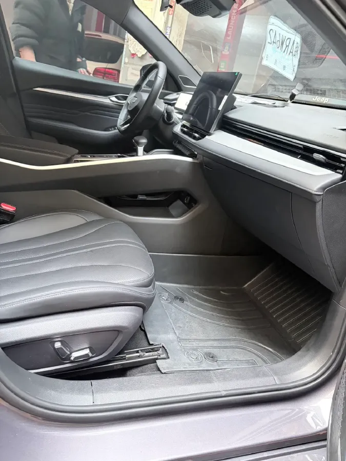 2025 Geely Preface 1.5T 181HP L4 7DCT,autocango,china used car exporter,china ev exporter,chinese used car exporter,chinese used ev exporter