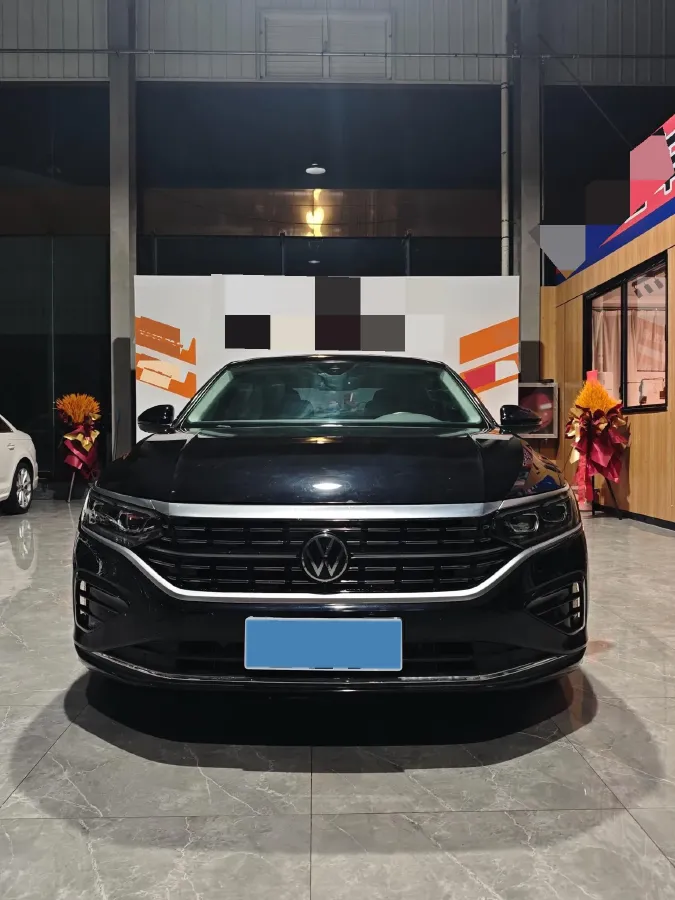2023 Volkswagen Passat 2.0T 186HP L4 7DCT,autocango,china used car exporter,china ev exporter,chinese used car exporter,chinese used ev exporter