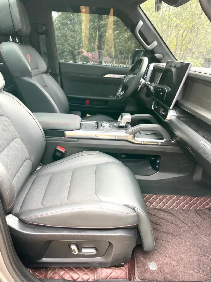 2023 Jetour Traveller 2.0T 254HP L4 7DCT,autocango,china used car exporter,china ev exporter,chinese used car exporter,chinese used ev exporter