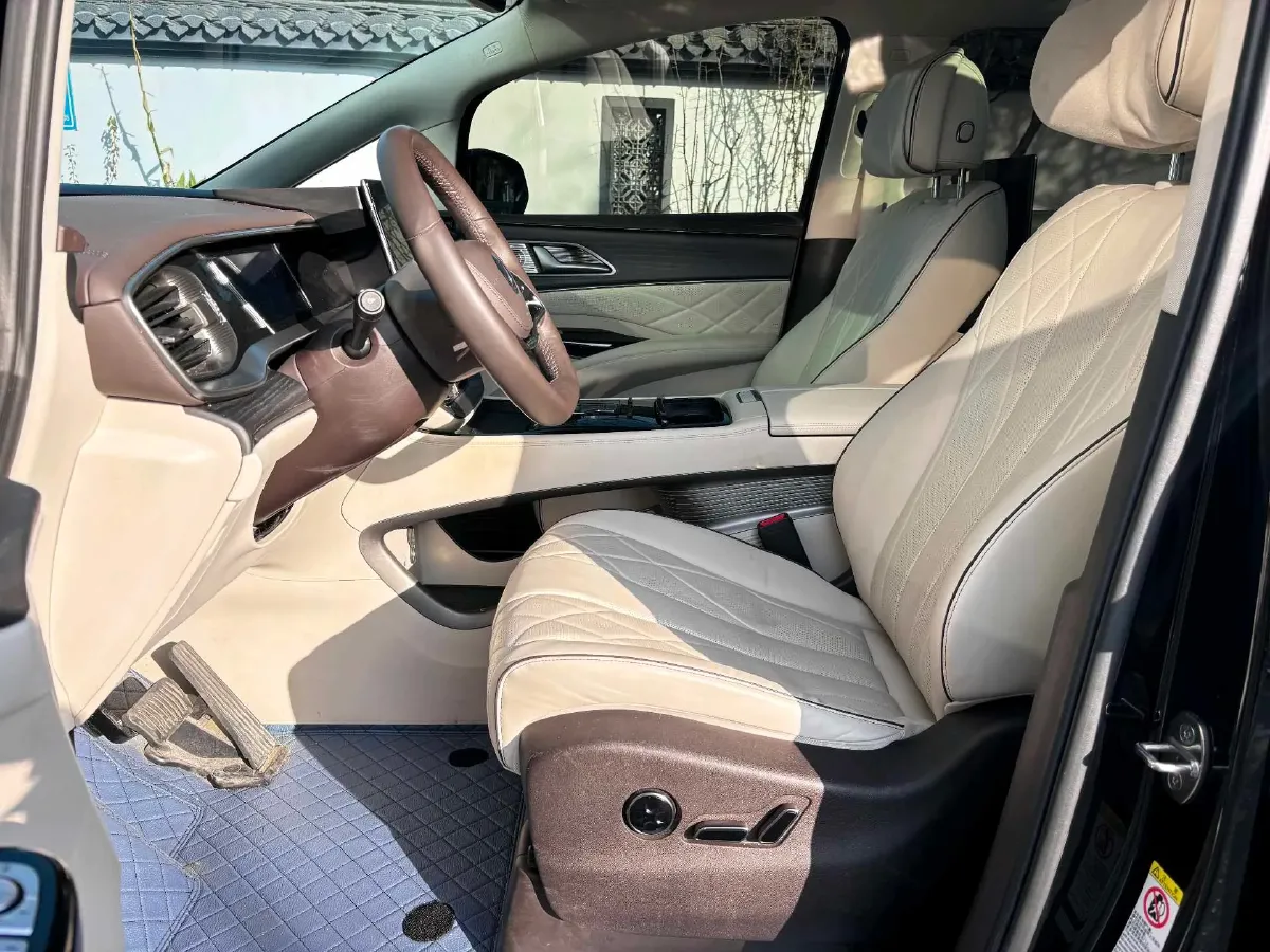 2024 Denza D9 1.5T 139HP L4 E-CVT PHEV 40KWH,autocango,china used car exporter,china ev exporter,chinese used car exporter,chinese used ev exporter