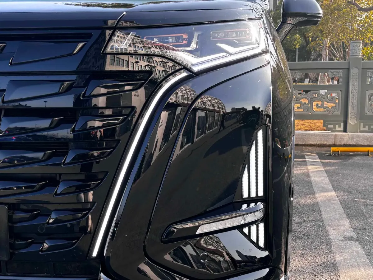 2024 Denza D9 1.5T 139HP L4 E-CVT PHEV 40KWH,autocango,china used car exporter,china ev exporter,chinese used car exporter,chinese used ev exporter