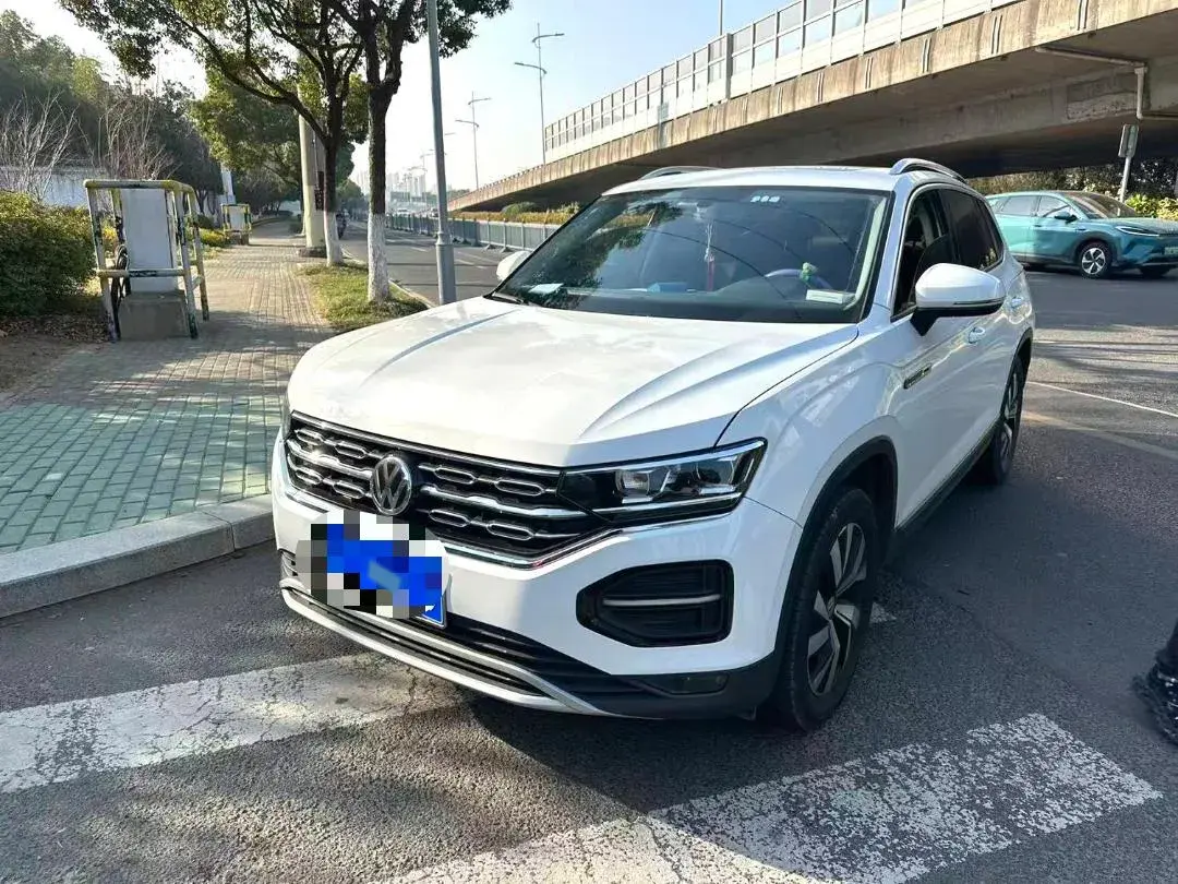 2020 Volkswagen Tayron 2.0T 186HP L4 7DCT