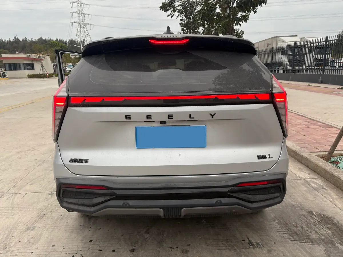 2023 Geely StarRay 1.5T 181HP L4 7DCT,autocango,china used car exporter,china ev exporter,chinese used car exporter,chinese used ev exporter