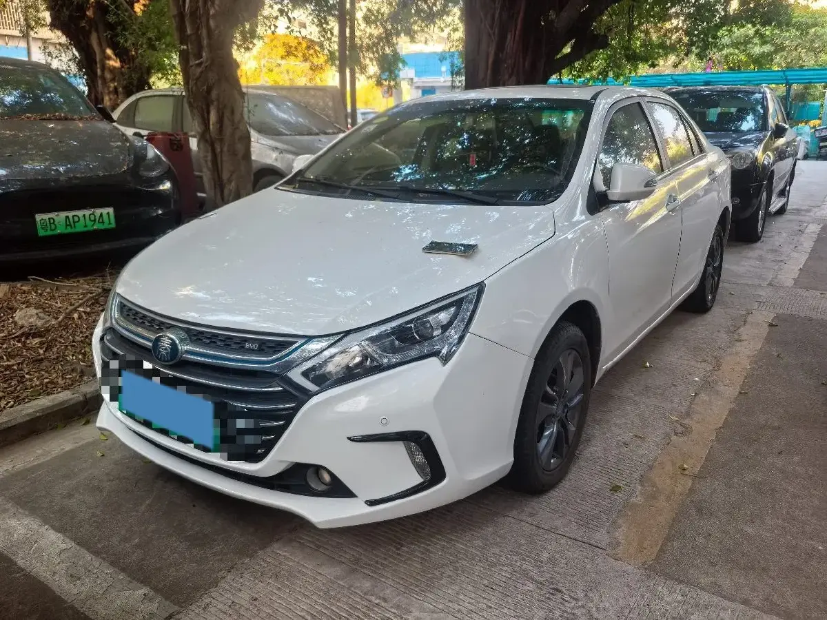 2018 BYD Qin 1.5T 154HP L4 6DCT PHEV 15.2KWH