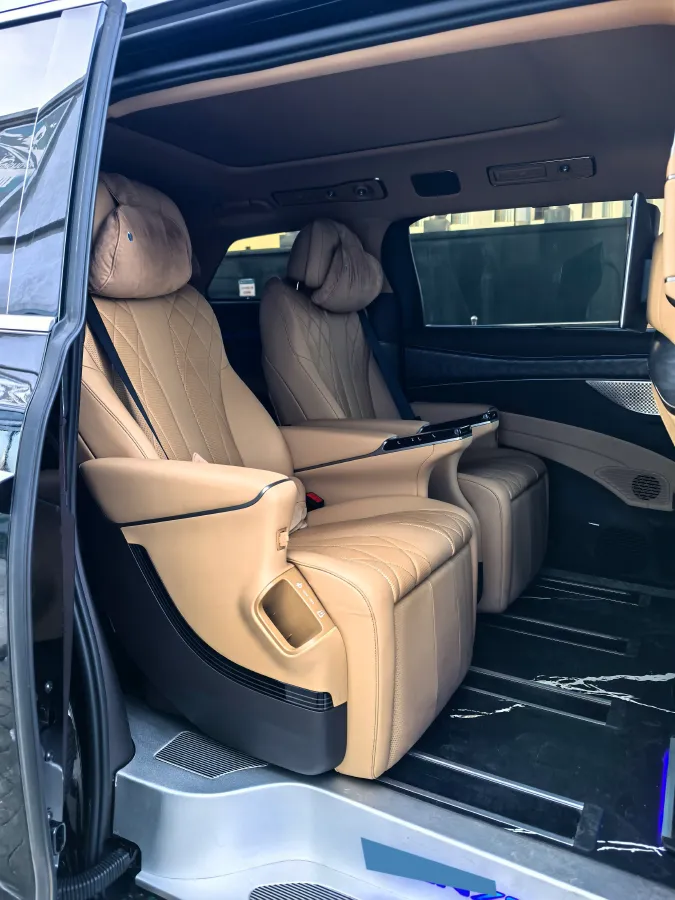 2025 Denza D9 1.5T 156HP L4 E-CVT PHEV 40KWH,autocango,china used car exporter,china ev exporter,chinese used car exporter,chinese used ev exporter