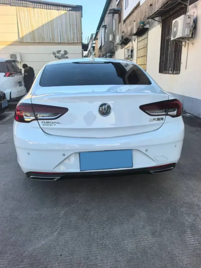 2022 Buick Regal 1.5T 169HP L4 9AT,autocango,china used car exporter,china ev exporter,chinese used car exporter,chinese used ev exporter