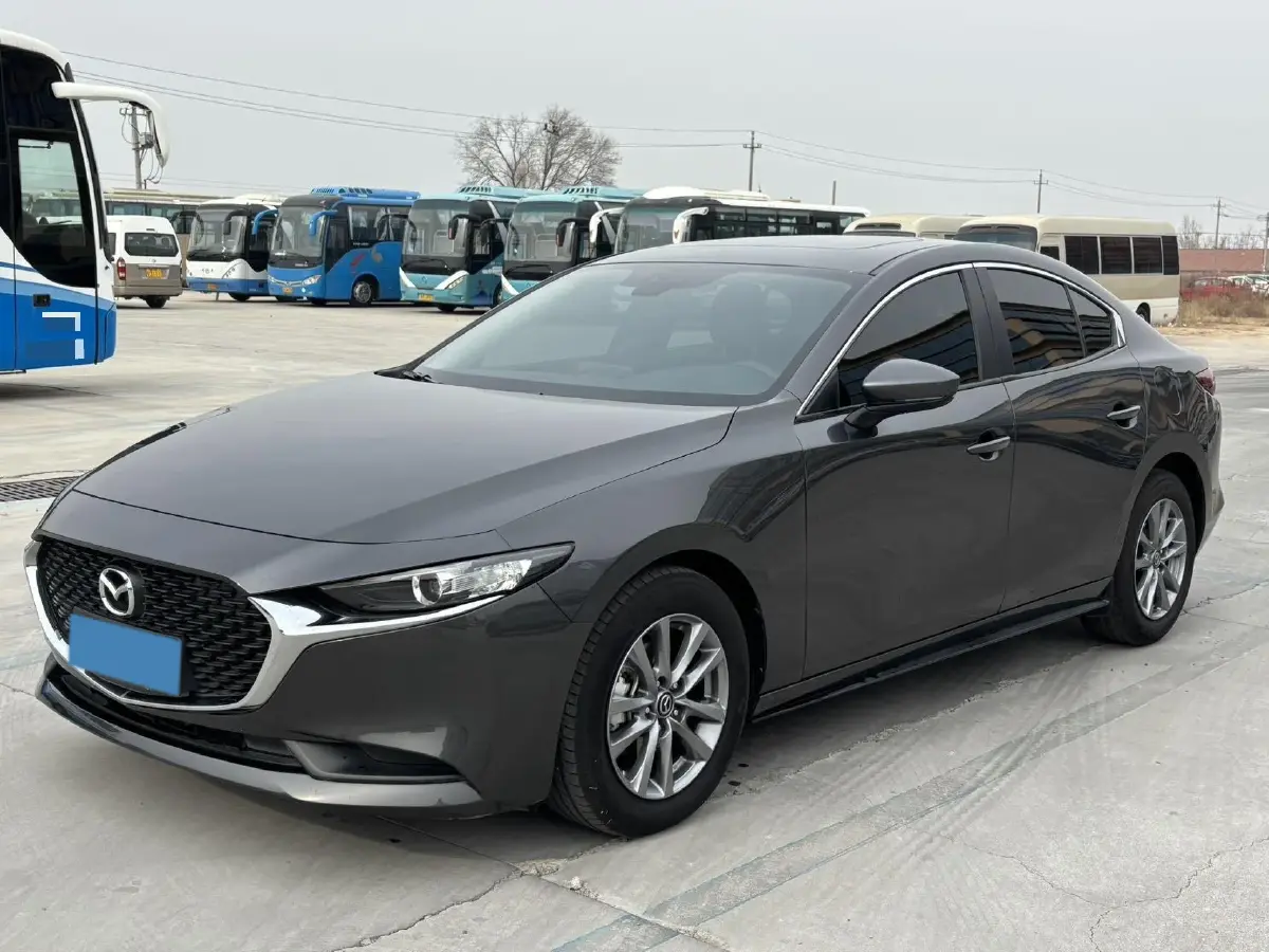 2021 Mazda 3 Axela 1.5L 117HP L4 6AT