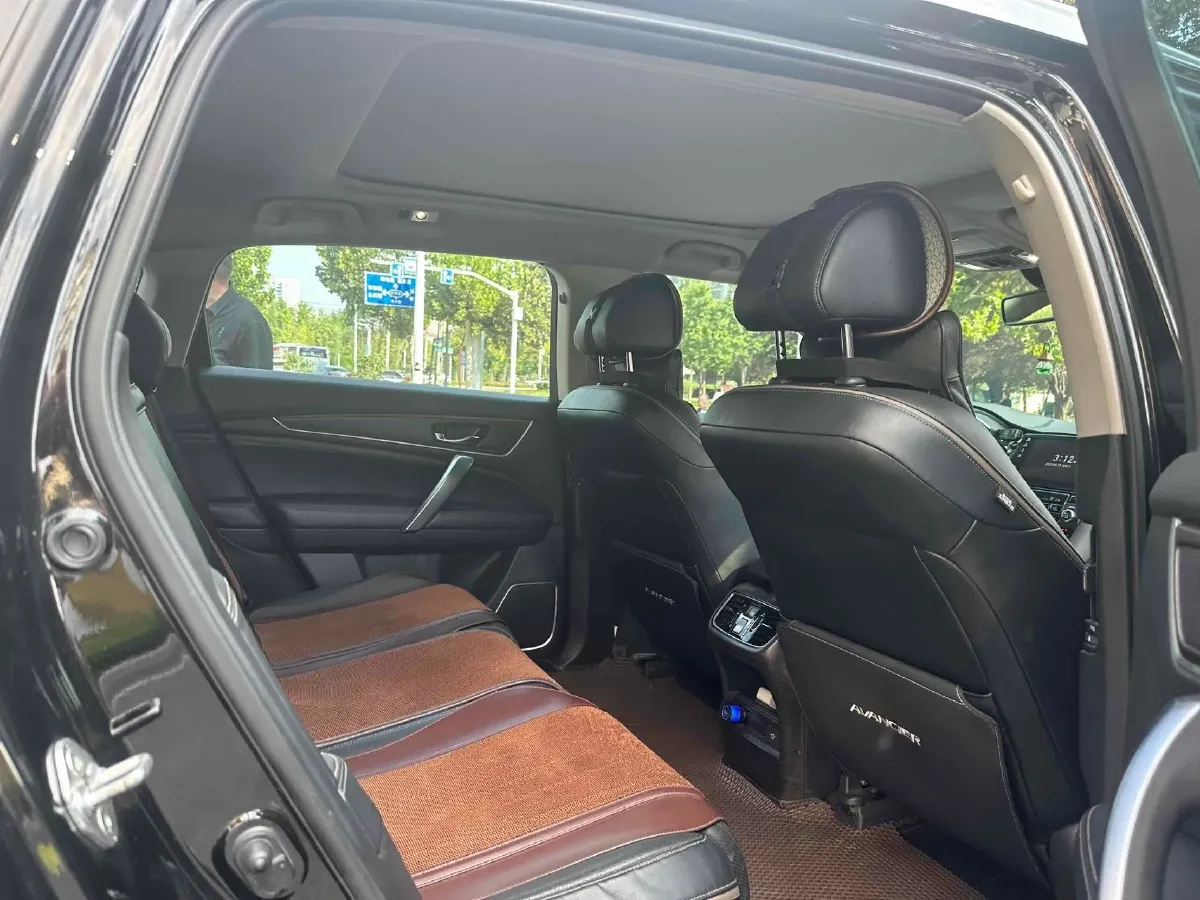 2020 Honda Avancier 2.0T 272HP L4 9AT,autocango,china used car exporter,china ev exporter,chinese used car exporter,chinese used ev exporter