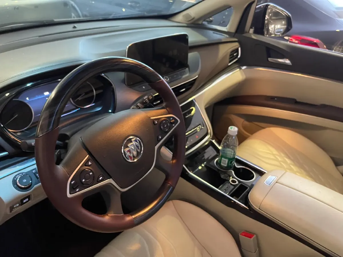2023 Buick GL8 2.0T 237HP L4 9AT,autocango,china used car exporter,china ev exporter,chinese used car exporter,chinese used ev exporter