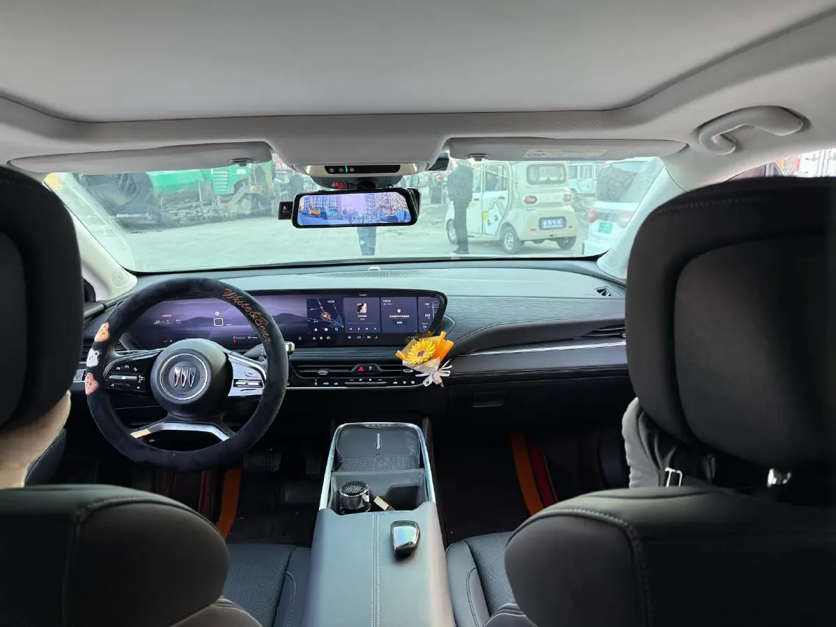 2025 Buick Larcosse 2.0T 237HP L4 9AT,autocango,china used car exporter,china ev exporter,chinese used car exporter,chinese used ev exporter