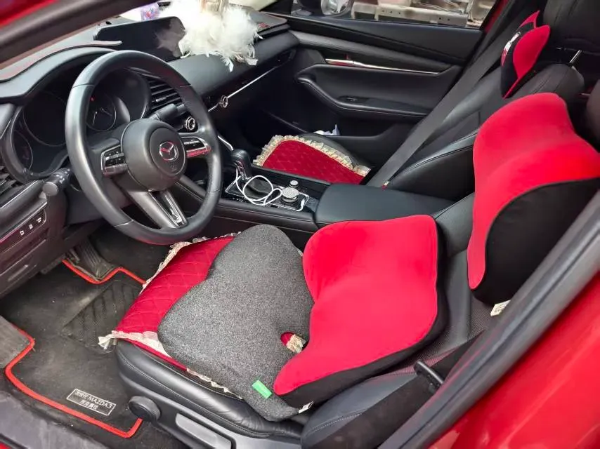 2020 Mazda 3 Axela 2.0L 158HP L4 6AT,autocango,china used car exporter,china ev exporter,chinese used car exporter,chinese used ev exporter