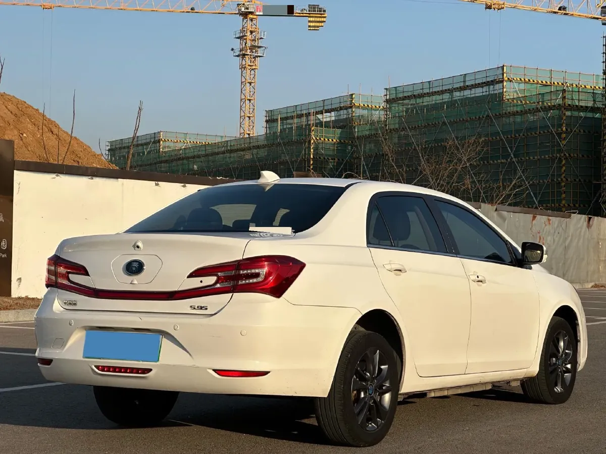 2018 BYD Qin 1.5T 154HP L4 6DCT PHEV 15.2KWH,autocango,china used car exporter,china ev exporter,chinese used car exporter,chinese used ev exporter