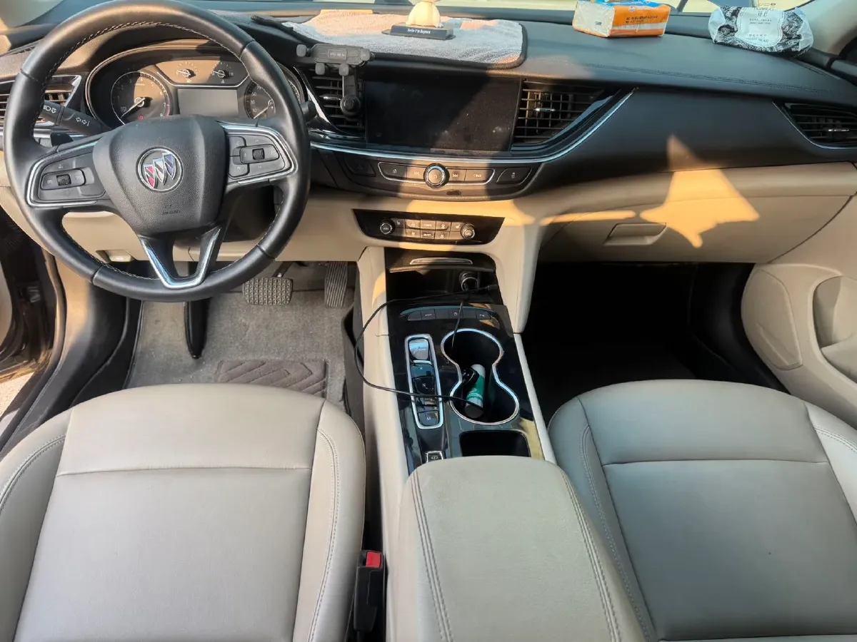 2020 Buick Regal 1.5T 169HP L4 9AT,autocango,china used car exporter,china ev exporter,chinese used car exporter,chinese used ev exporter
