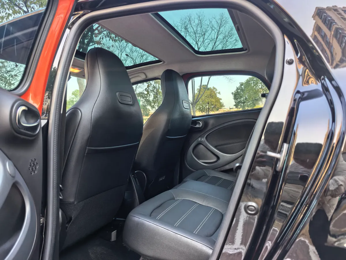 2018 Jeep Renegade 2.0L 148HP L4 9AT,autocango,china used car exporter,china ev exporter,chinese used car exporter,chinese used ev exporter