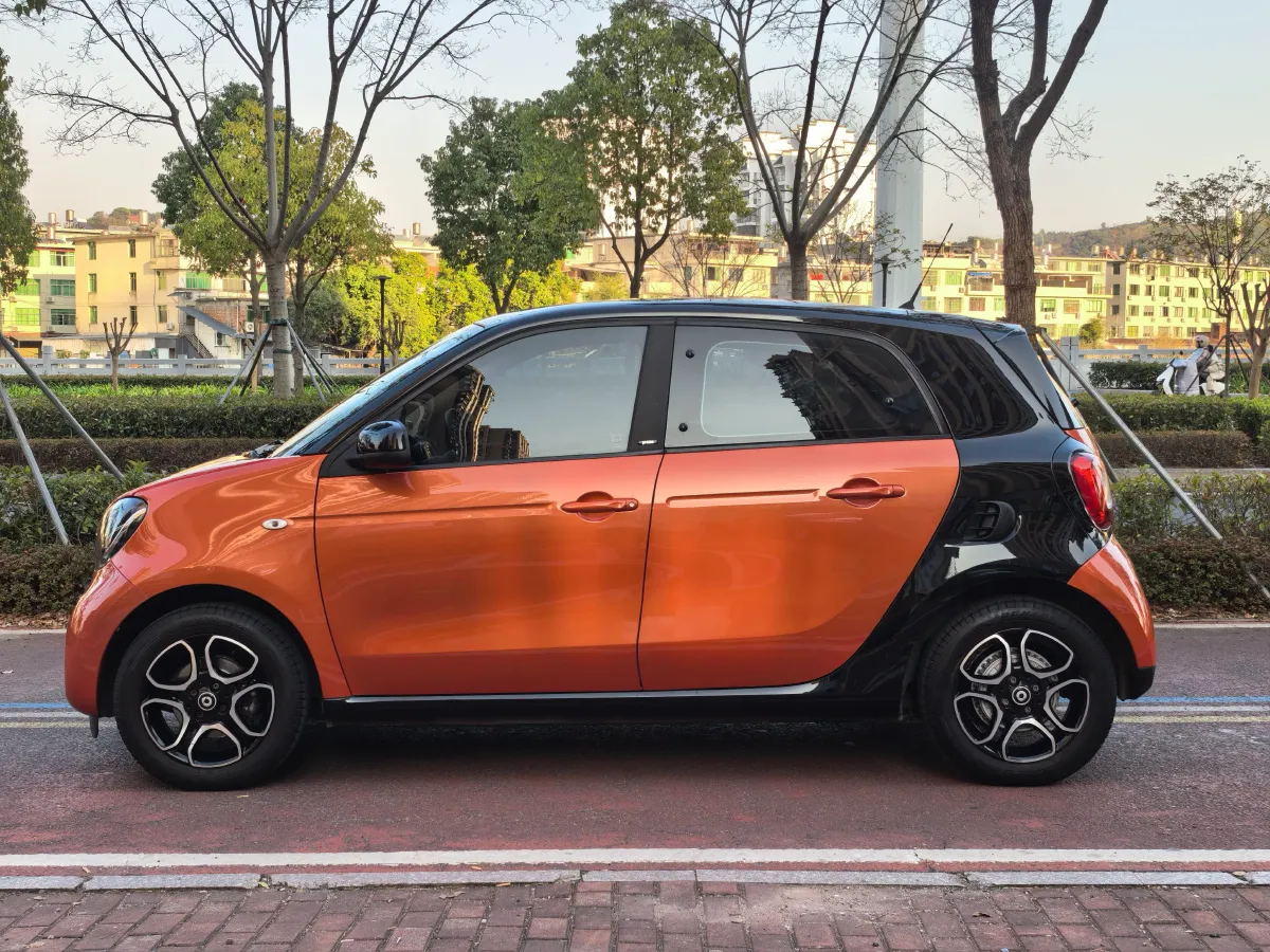 2018 Jeep Renegade 2.0L 148HP L4 9AT,autocango,china used car exporter,china ev exporter,chinese used car exporter,chinese used ev exporter