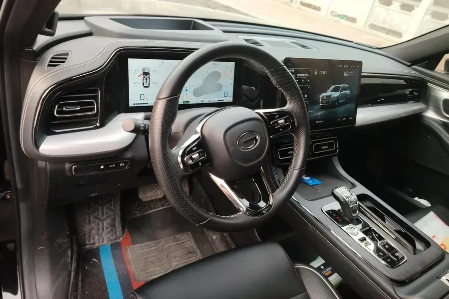 2022 GAC Trumpchi GS8 2.0T 190HP L4 E-CVT Hybrid,autocango,china used car exporter,china ev exporter,chinese used car exporter,chinese used ev exporter