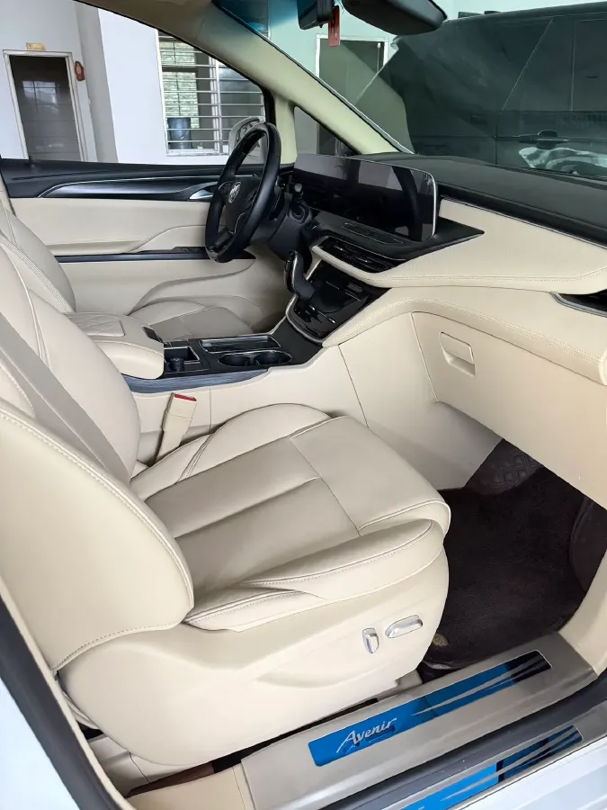 2022 Buick GL8 2.0T 237HP L4 9AT,autocango,china used car exporter,china ev exporter,chinese used car exporter,chinese used ev exporter